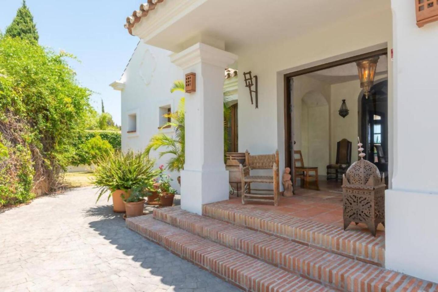 Villa Casa Sol Encantadora Villa Con Piscina Marbella Exterior photo